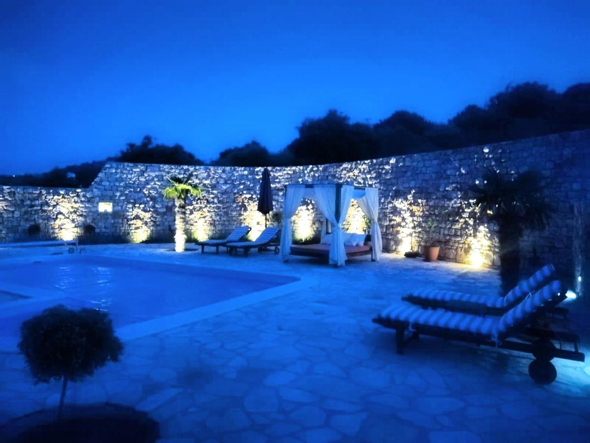 Villa Roza มูร์แตร์ ภายนอก รูปภาพ